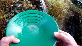Gold prospecting in The Berwyns  (2017)