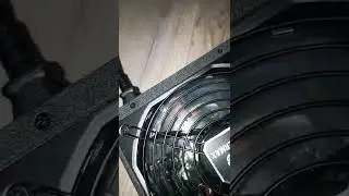Жужжит бракованный enermax revolution d f