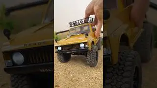 TOYOTA Land Cruiser MN82 Vs RANGE ROVER Classic MN168 Realistic Scale 1:12 #rccar #viral #shorts