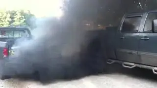 Duramax vs Cummins Smoke Off