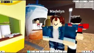 A tour of my Park in Theme Park Tycoon 2!
