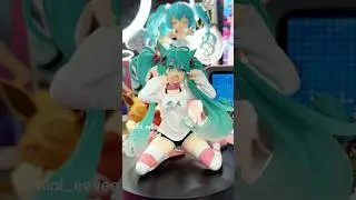 Desktop Cute Hatsune Miku figure by Taito! #hatsunemiku #figureunboxing #Taito #prizefigure #miku