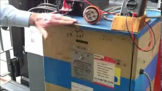 Single Phase battery charger to regenerate large forklift battery