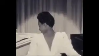 Hazel Scott Playing 2 Pianos Simultaneously. (With Sound). #blkwomen #hazelscott