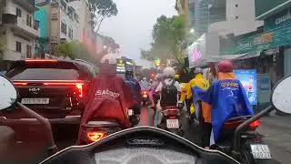POV Saigon | Combo TRỜI MƯA + KẸT XE từ Sư Vạn Hạnh đến Lý Thường Kiệt | Giờ cao điểm Sài Gòn