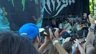 Atreyu - Lip Gloss and Black Live (Warped Tour 16)