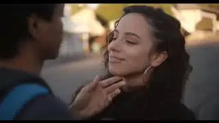 Elodi, Moe and Tabitha (Trinkets)/ Bounce Back