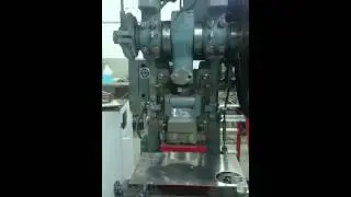 22 Ton Punch Press on .125 Aluminum
