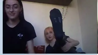 shows feet socks chat roulette | показывают ножки в чат рулетке
