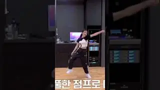 RUKA 2ne1 mashup dance 