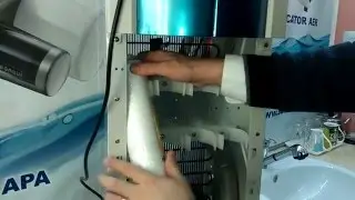 Schimbare filtre  dozator apa