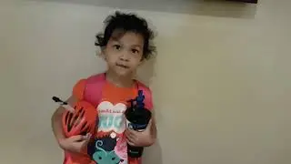 Janee nonton power rangers with mommy on 2017