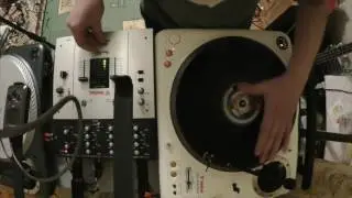 Roland Scratch Dj battle   Dj Smoothly Cut