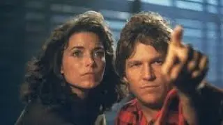 Starman / Full Movie Fact & Review In English / Jeff Bridges / Karen Allen