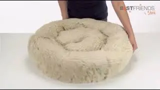Best Friends by Sheri The Original Calming Donut Cat and Dog Bed in Shag Fur, Machine Washable
