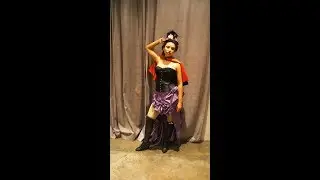 Full Halloween Victorian Vampire costume