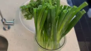 How to Keep Scallions Fresh