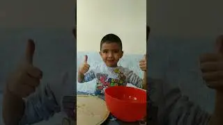 Готовит сам в 5 лет? #food #kids #kitchen #salad #healthy #cooking #recipe #cute #watch