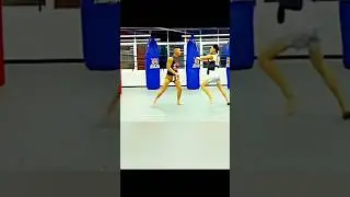 Front kick 🦵 #shortvideo #boxing #kingboxer #boxingshort #youtubeshorts #kickboxing