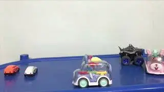What a messed up traffic. #cars #shorts #youtubeshorts #youtubevideo #miniature #MiniaturesInMotion