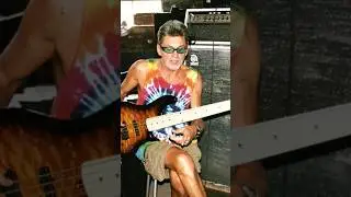 Цього дня 2006 р. помер 
