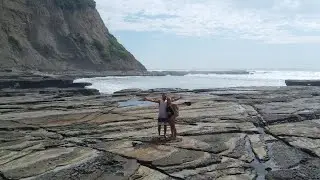 Surfing Rio Chico - Ecuador