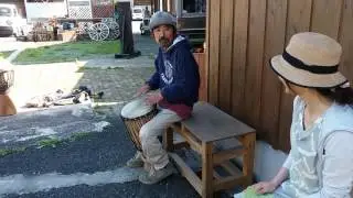 Amazing Japanese Rasta man sings