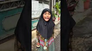 kiki dapet coklat emak engga