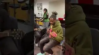 MimiJones Class stick exchange Clip#2
