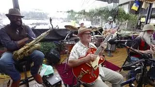 Tom Yates solo Louisiana Fairytale(Gillespie/Parish/Coots)with Loose Association 318