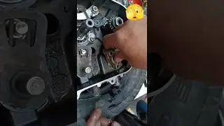 Bajaj Discover Oil Pump Install #shots #virel #video #reels #bajaj #discover #pulsar #ns200 #rs200