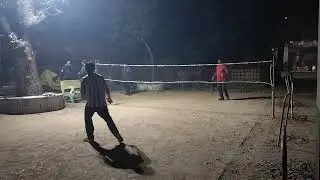 Average football player on a 🏸 court 😍