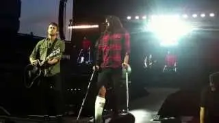 Foo Fighters at Ullevi stadium 2015 (Dave Grohl with broken leg)
