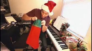 Relaxing Christmas Piano Music - with Steve Farmer