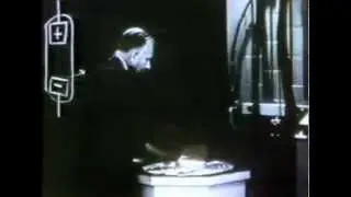 Berkeley Lab Founder Ernest O. Lawrence Demonstrates the Cyclotron Concept