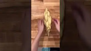 Let&rsquo;s braid challah ✨🍒 #bread #baking #kosher #shorts