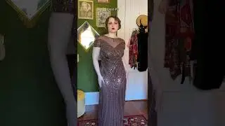 Ready to dazzle at a 1920s-themed wedding&mdash;what&lsquo;s your dress choice? 👗