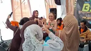 CINTA PERTAMA - DHEA GEMOII ft NEW BAROKAH