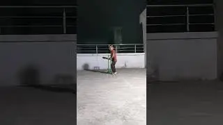 #commentary Practice makes perfect Chota cricketer Faizan practice everyday #cricket #viralvideo