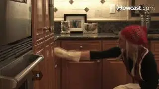 How to Clean and Sanitize the Kitchen