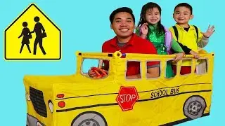 School Bus Tent Pretend Play with Jannie, Lyndon and Uncle