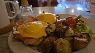 EGGS BENEDICT AT BILLY BRUNCH BACELONA 🇪🇸