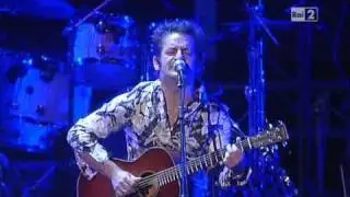 Peppe Voltarelli - Marinai @ Premio Tenco 2010 (Teatro Ariston, Sanremo, Italy, 2010)