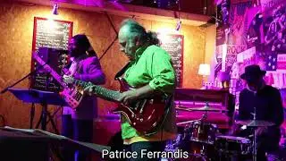 Finesse fortun&eacute; Somassou bassiste chanteur