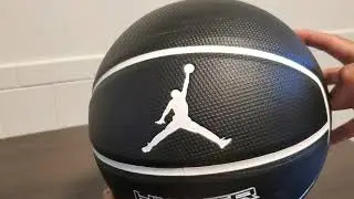 UNBOXING JORDAN Hyper Grip Outdoor Game Ball