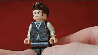 Custom Lego 14th Doctor Review! (from Minifigures.com)