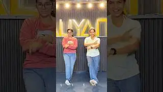 90s Vibe Check! 🕺 Hayo Rabba Cinematic Cover  #bhangra #dancer #dancecover #holi