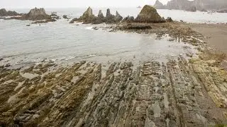 Пляжи Бискайского залива. Овьедо. Playas de La Gueir&uacute;a y de Silencio. Oviedo. [Sub:ESP/ENG/RUS]