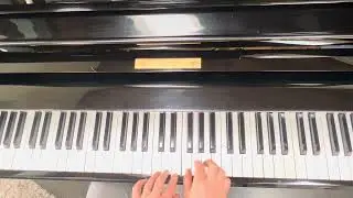 How to play C major scale with separate hands.