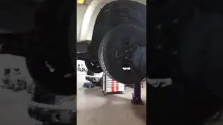 Knuckle Busters Auto repair are liars n thieves. Using old part and charging for new ones